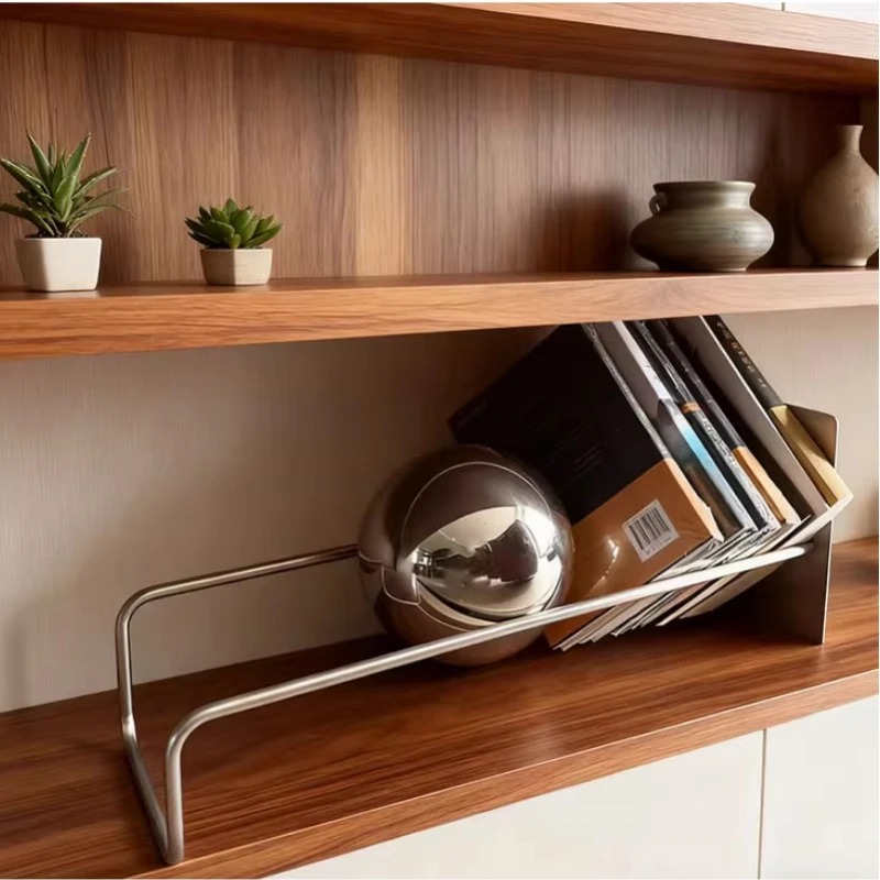 Creative Defying Bookshelf Mid - đánh giá và giá Home Decor Magazine